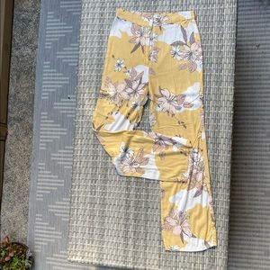 Amuse society floral crop flare pants